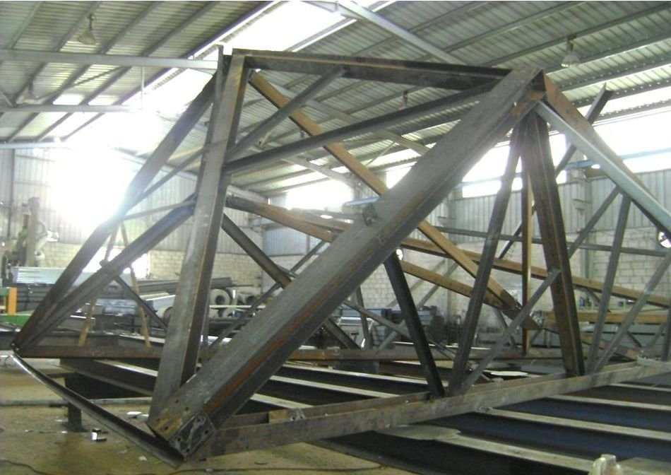 Truss in the factory